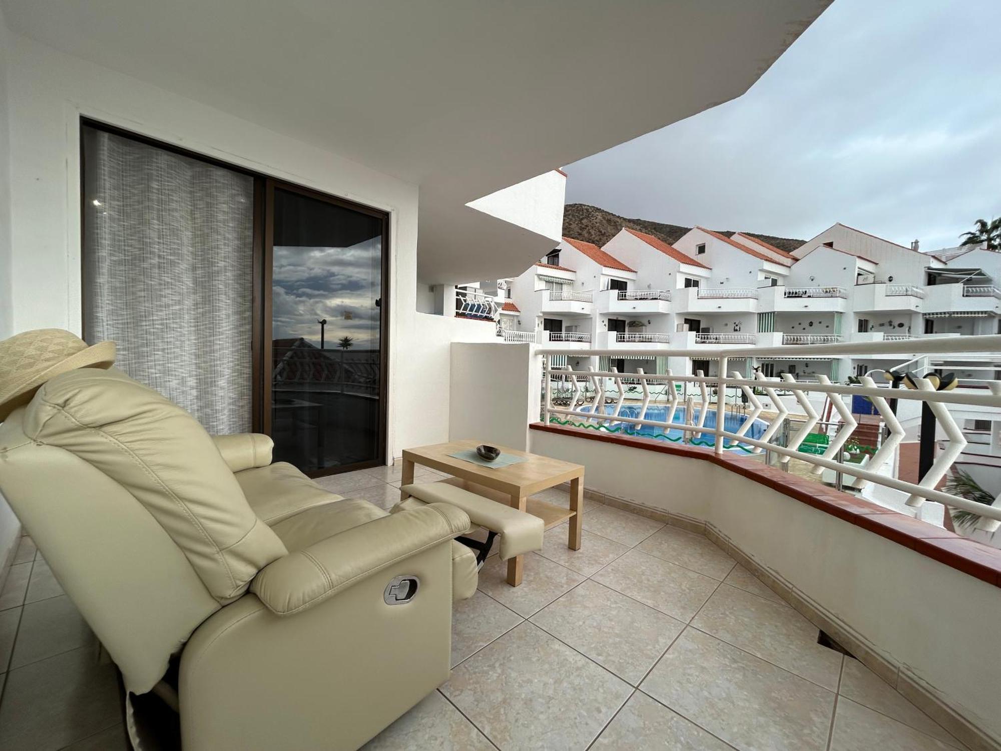 Modern Apartment, Heated Pool & 2 Terraces Los Cristianos  Ngoại thất bức ảnh